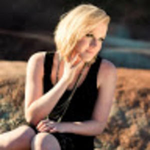 Meet your Posher, Carissa